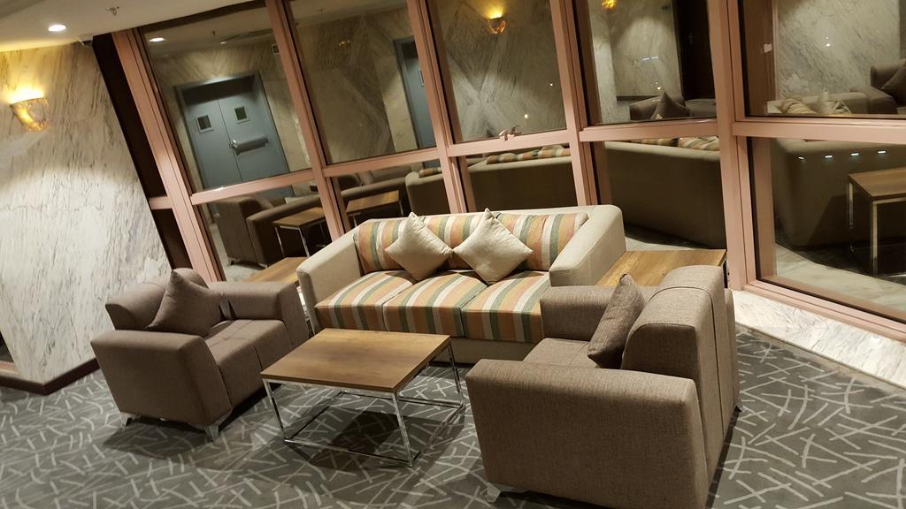 Burj Alhayat Hotel Suites Olaya 리야드 외부 사진