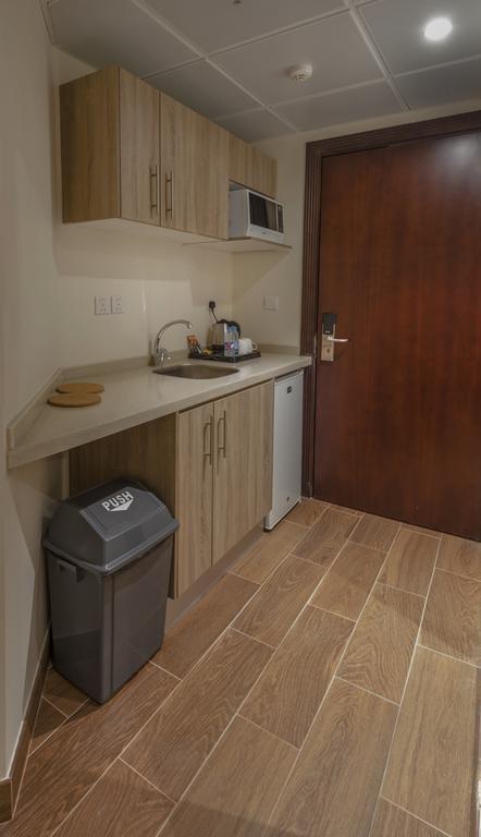 Burj Alhayat Hotel Suites Olaya 리야드 외부 사진